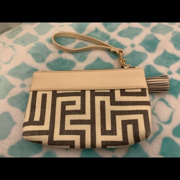 Spartina 449 leather and linen wristlet - Picture 3 of 5